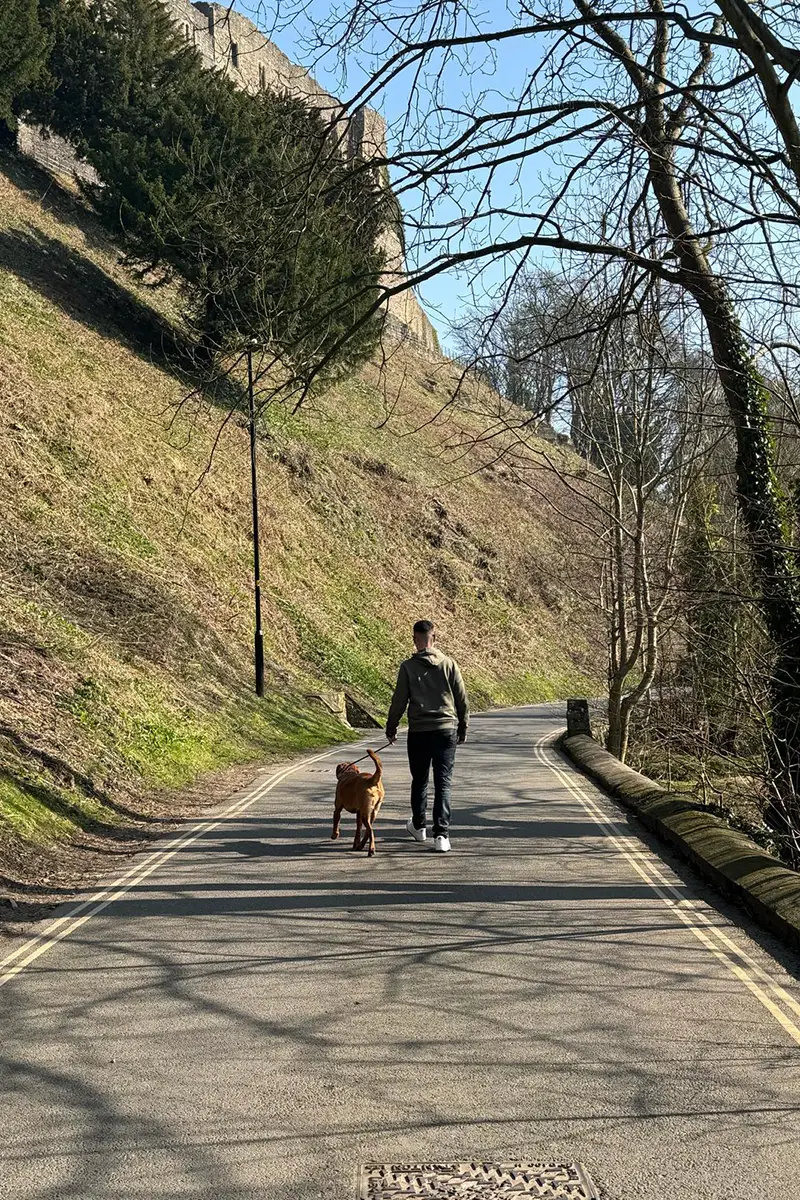 richmond-castle-walk