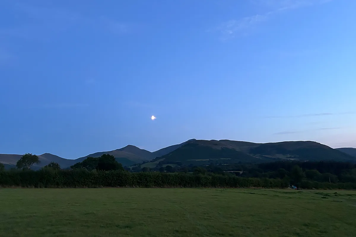 The view of walking in the peaks