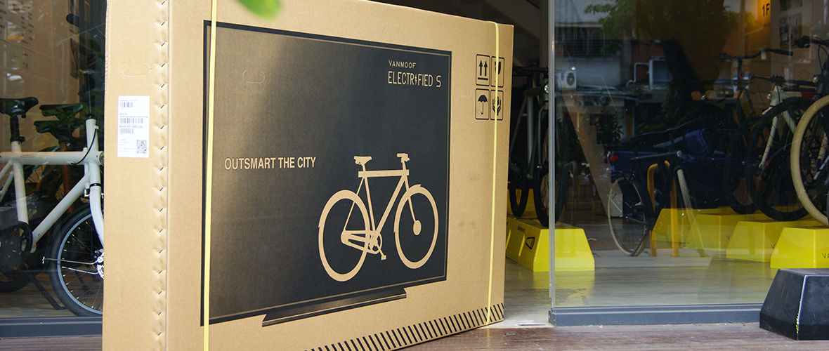 cleverly designed bike packaging